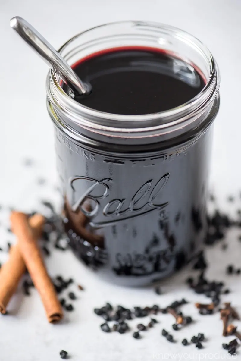 Elderberry Syrup | A Busy Moms How to Guide