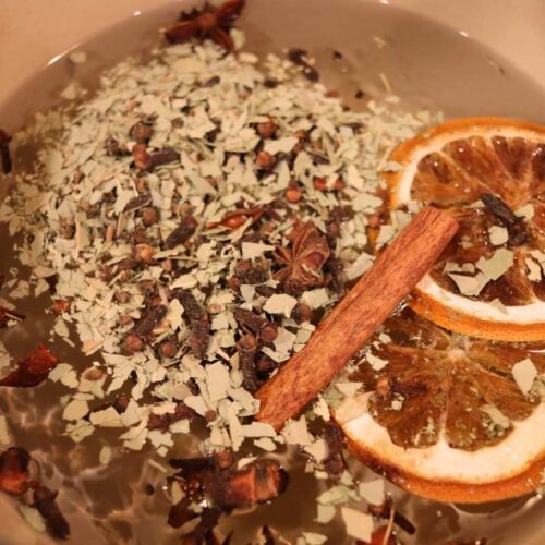 Homemade Natural Potpourri Recipe for Fall - Pioneer Health Homestead