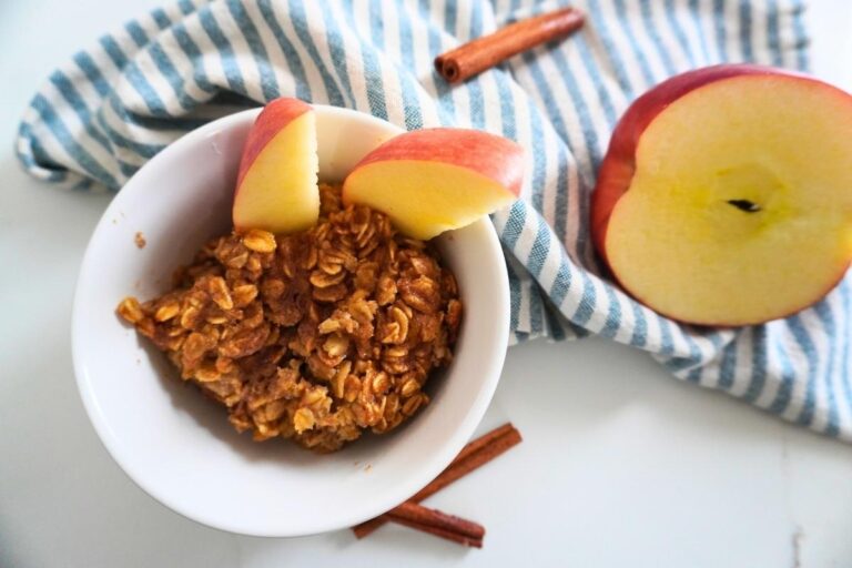 apple cinnamon baked oatmeal recipe